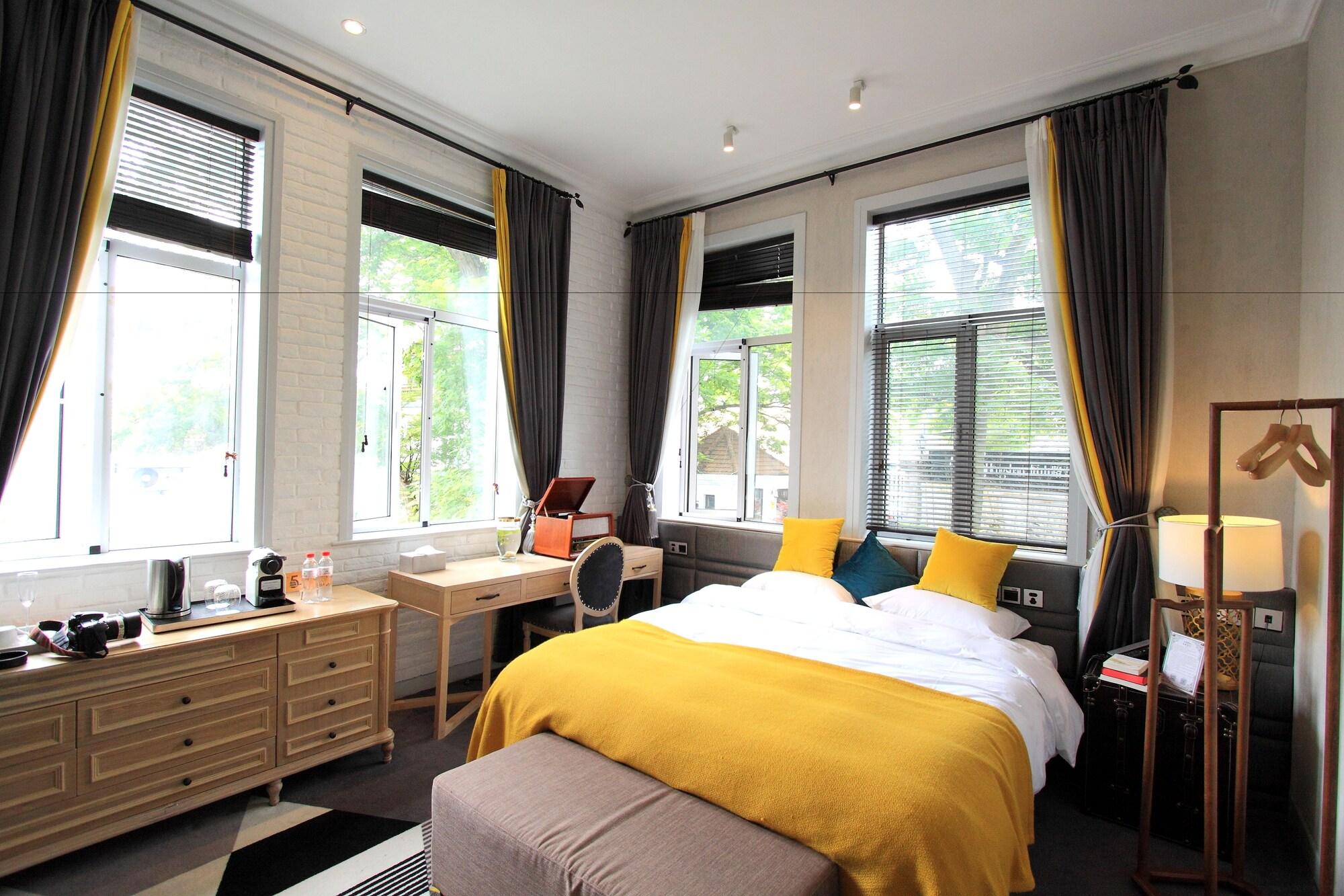 No.5 Hengshan Road Cultural Hotel Циндао Экстерьер фото